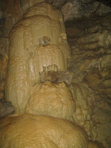 new-athos-cave1